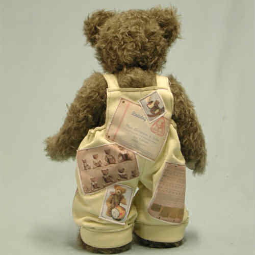 Museumsb&auml;r von hinten